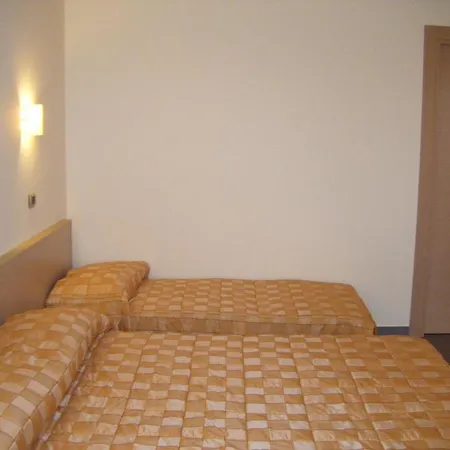 Hotel Iblea 3*